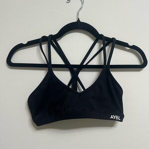 AYBL 
Essential Strappy Sports Bra - Black
